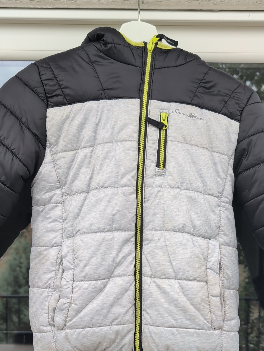 Eddie Bauer Kids Two-Tone Puffer Jacket in Black, Light Gray & Lime